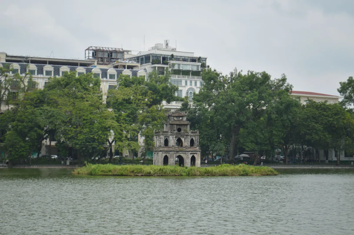 Hoan Kiem Lake