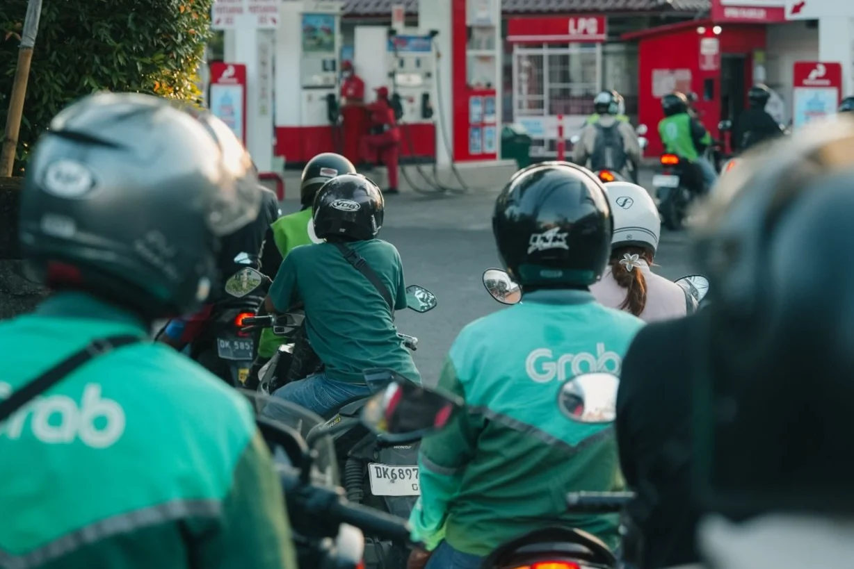 Grab rides app drivers in Bali