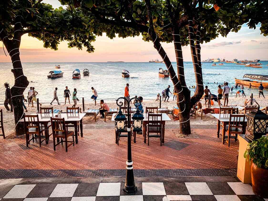 Boracay beachside dining night