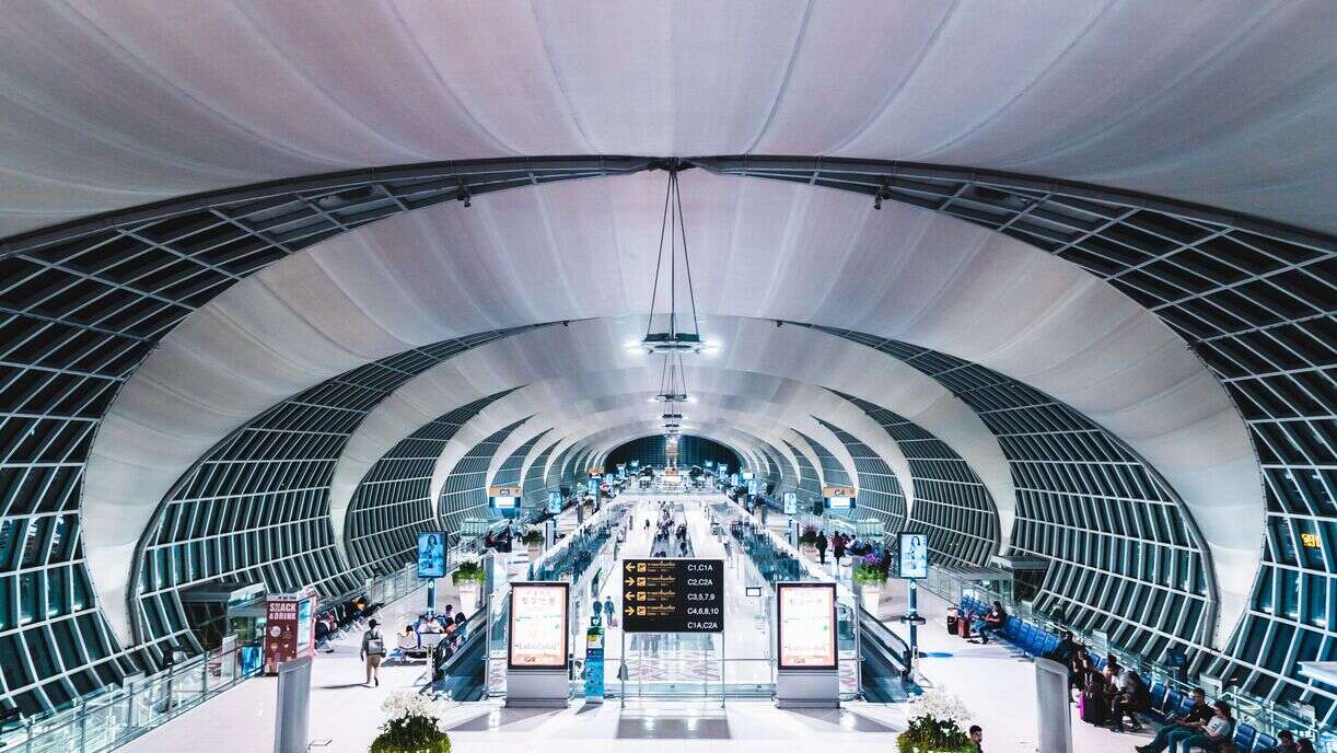 Arrival in Bangkok & Hotel Transfer
