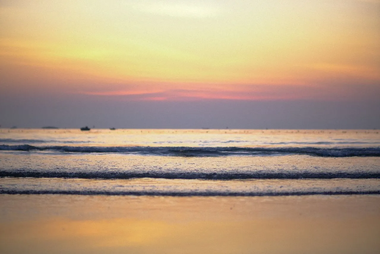 My Khe Beach: Da Nang’s Best Beach, Explained